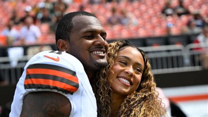 Who Is Derwin James Girlfriend? Dating History Of American Football Safety In A Frame!