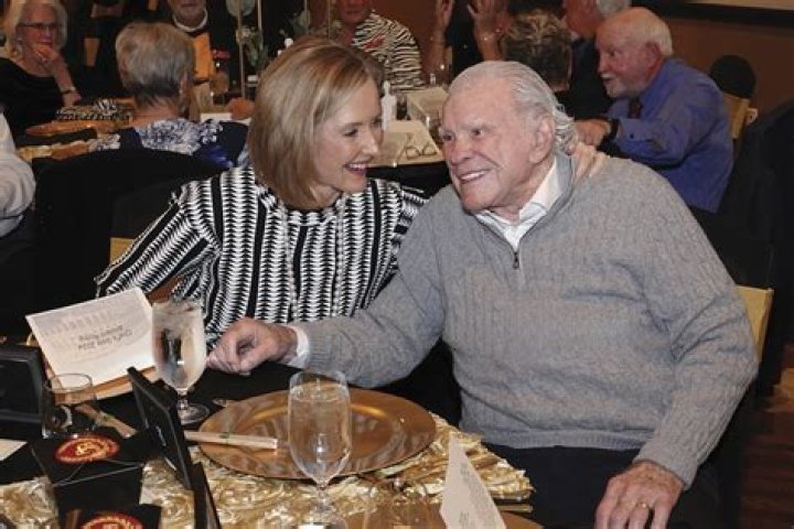 Who Is Ed Robson? Karrin Taylor Robson Husband -Everything On His Net Worth And More