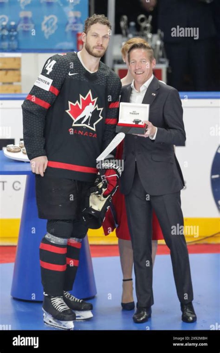 Who Is Jacob Oleksiak? Everything On Penny Oleksiak & Jamie Oleksiak Brother