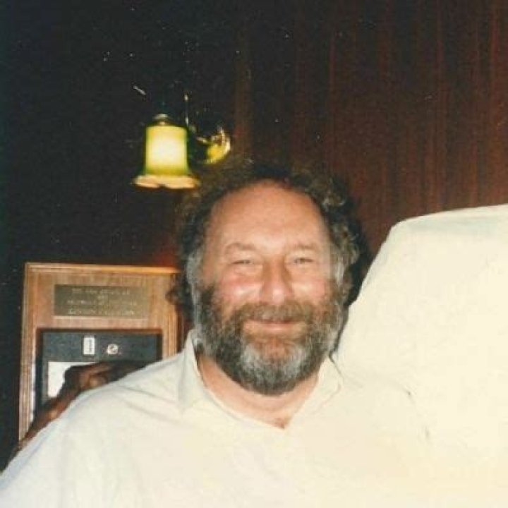 Who Is Julie Strasser? Meet Rob Strasser Wife: Married Life And Kids