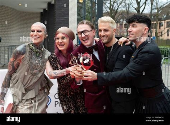 Who Is Leni Bolt From Queer Eye Germany? Age, Instagram and Net Worth