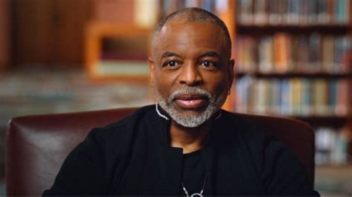 Who is LeVar Burton? See Net-worth, Quote, Awards, Fact, Wiki