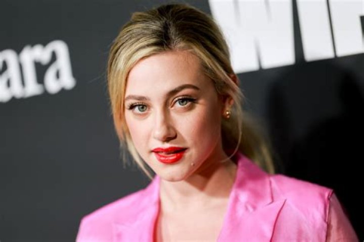 Who is Lili Reinhart? See Net-worth, Quote, Awards, Fact, Wiki