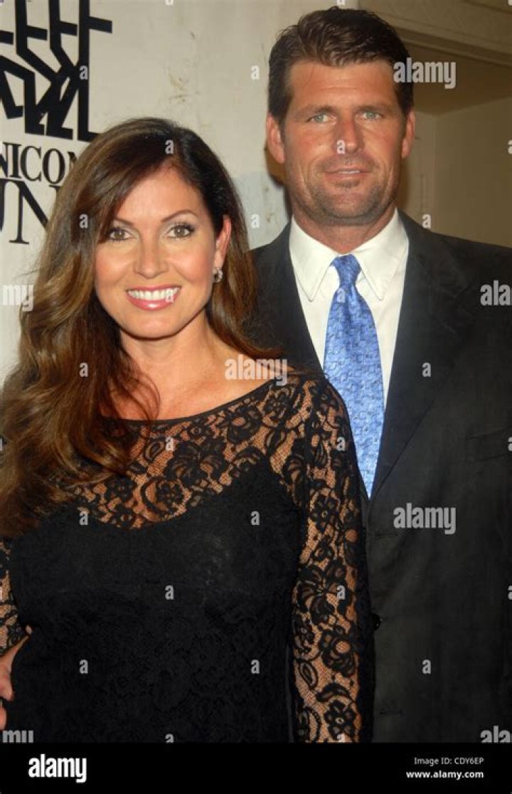 Who Is Lisa Guerrero’s Husband, Scott Erickson? All About Her Secretive Married Life