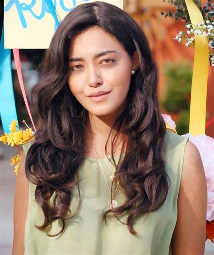 Who Is Yasmine Al-Bustami Boyfriend Or Husband? Everything To Know About The Actress – Meet On Instagram