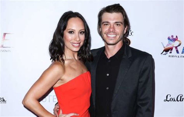 Who Was Matthew Lawrence Cheating With? Cheryl Burke Divorce Process Can Go Dirty
