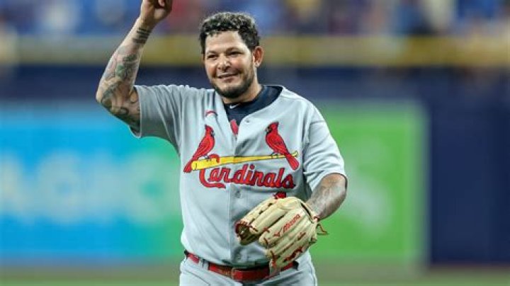Yadier Molina Parents: Meet Gladys Matta and Benjamín Molina, Sr.