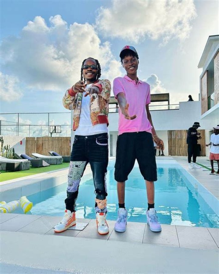 Zinoleesky Biography: Girlfriend, Wikipedia, Age, Real Name, Record Label, Net worth, Songs & More